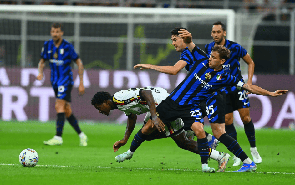 社媒闭环打 社媒闭环打