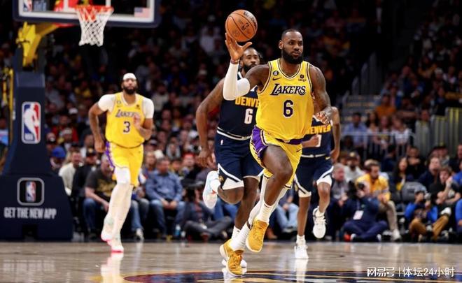 必须进三分 必须进三分